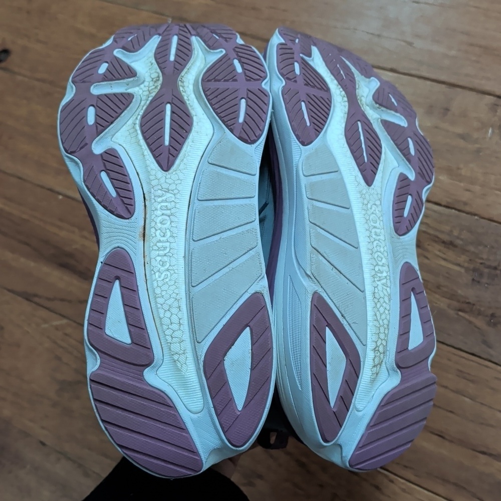 Saucony Hurricane 24 Women's Gray and Purple Marathon Running Shoes - Picture 6 of 9